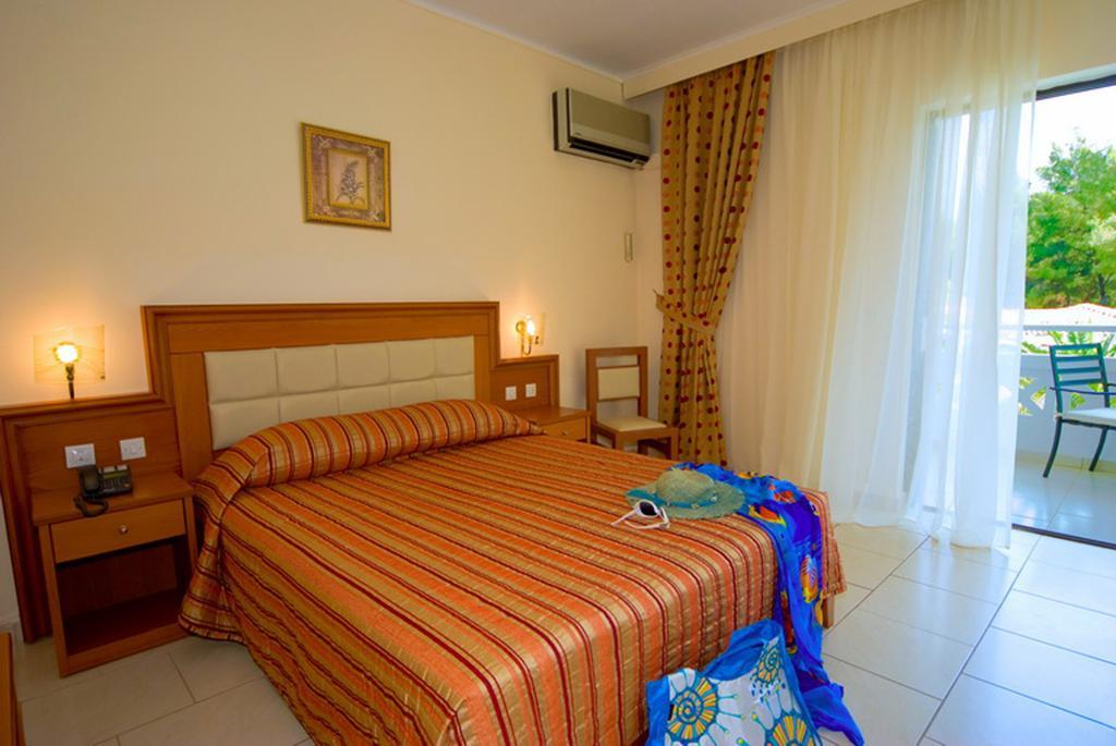 Porfi Beach Hotel Nikiti (Sithonia) Exterior foto